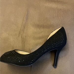 Elegant Black Women's Heel sz7